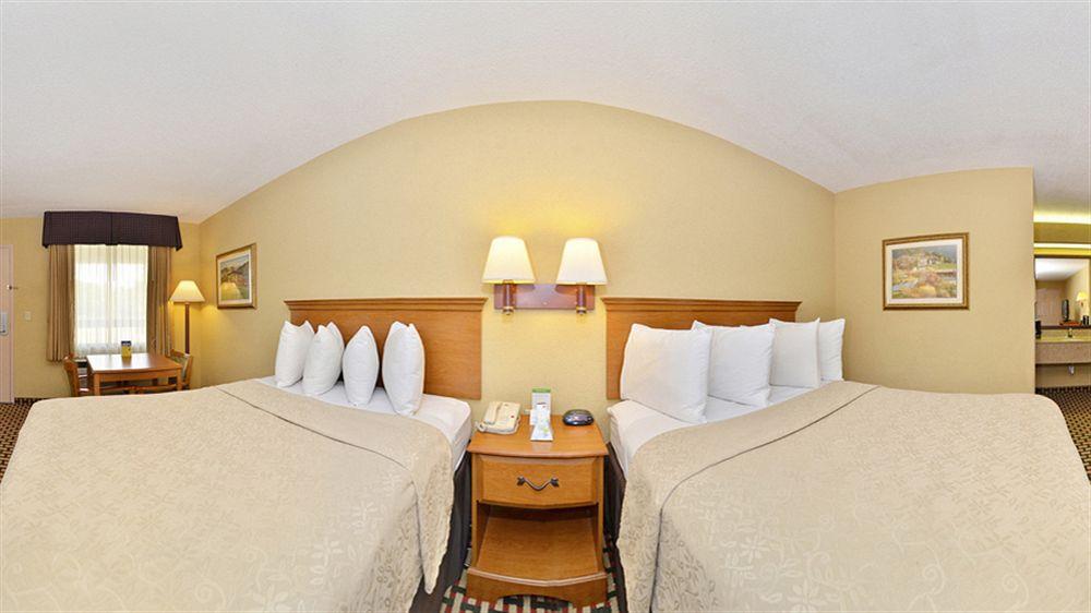 Best Western Bradford Inn Swainsboro Εξωτερικό φωτογραφία