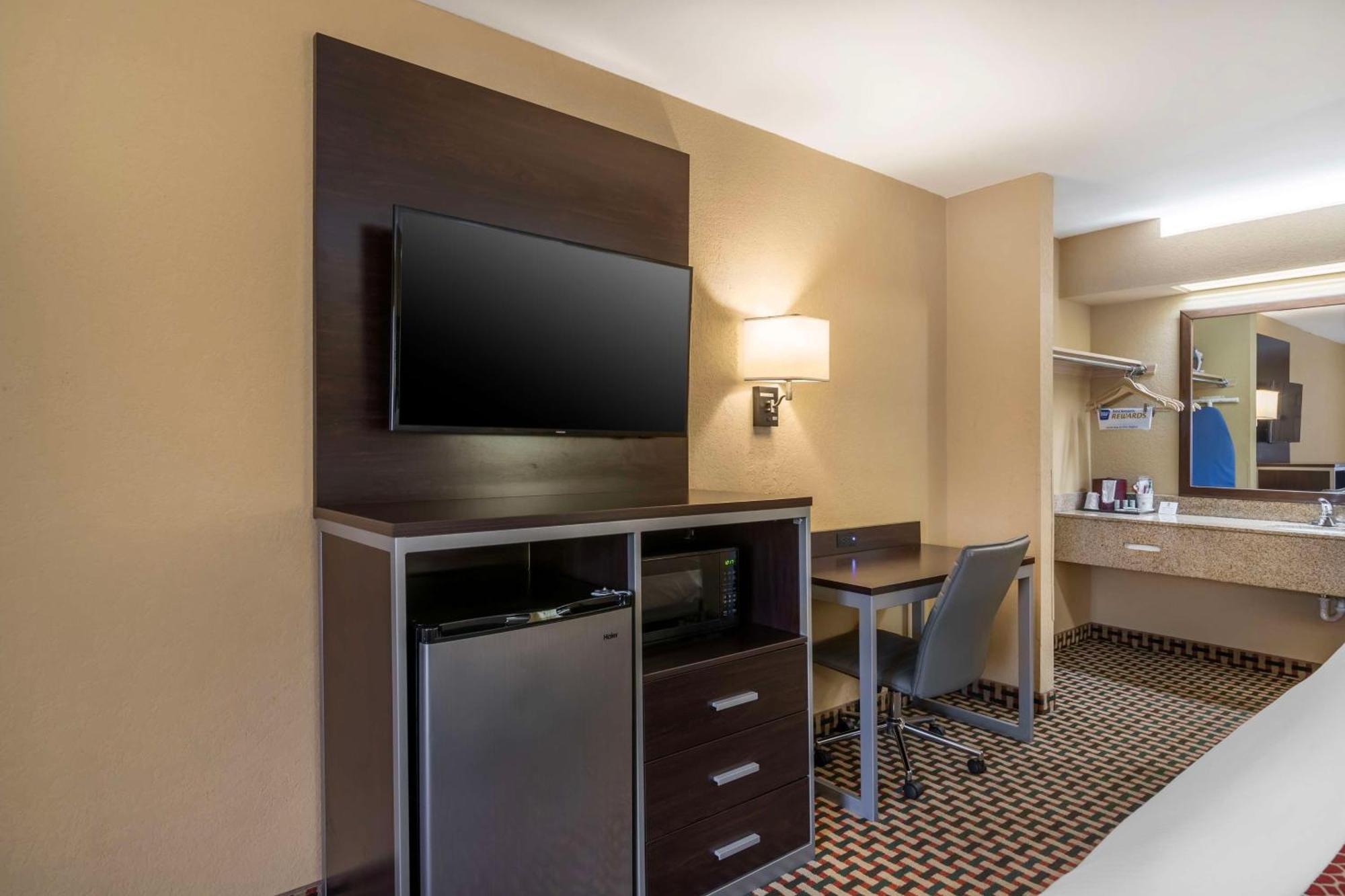 Best Western Bradford Inn Swainsboro Εξωτερικό φωτογραφία