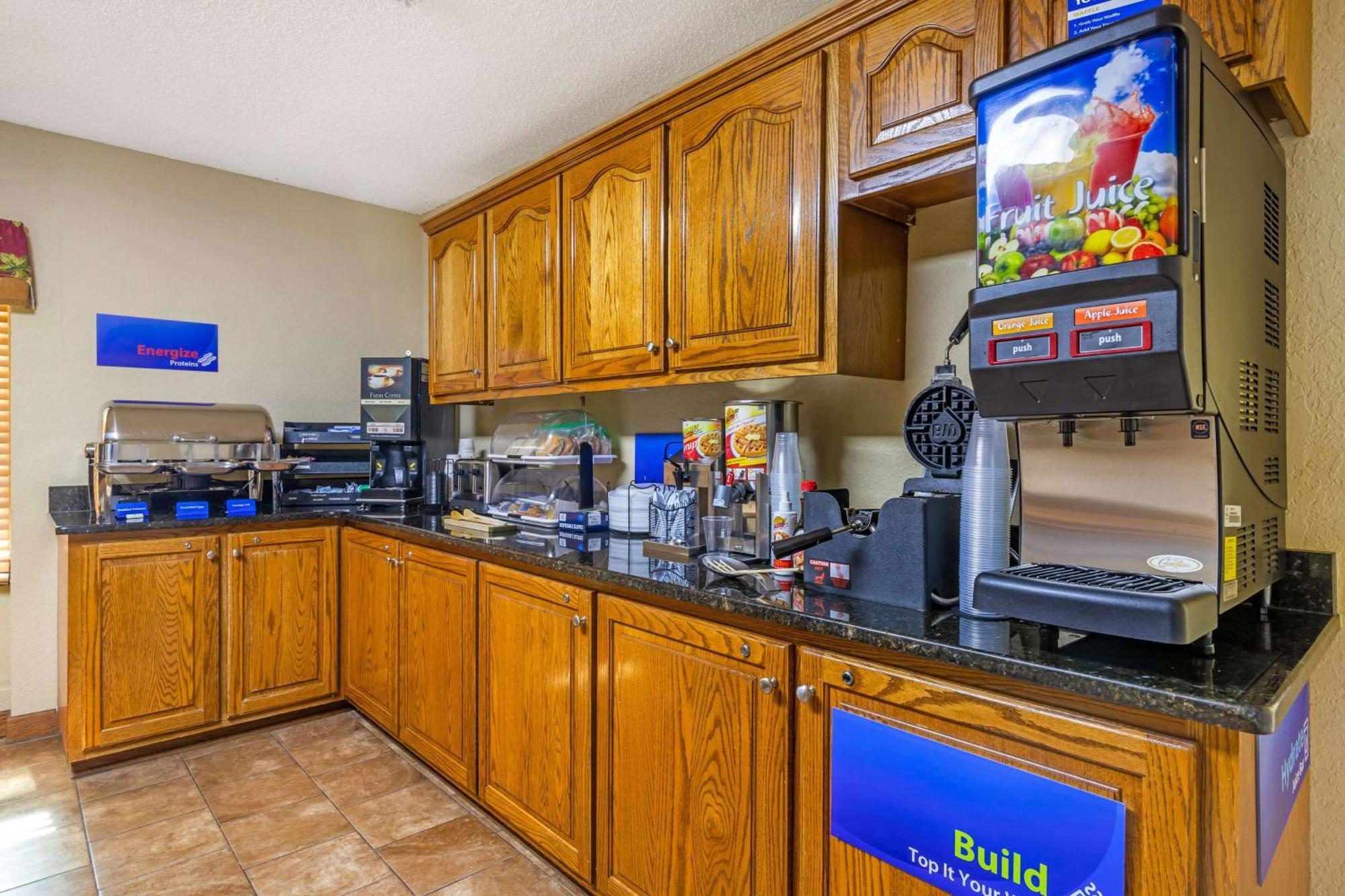 Best Western Bradford Inn Swainsboro Εξωτερικό φωτογραφία